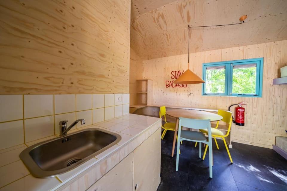 Europarcs Het Amsterdamse Bos Ξενοδοχείο Άμστελβεεν Δωμάτιο φωτογραφία